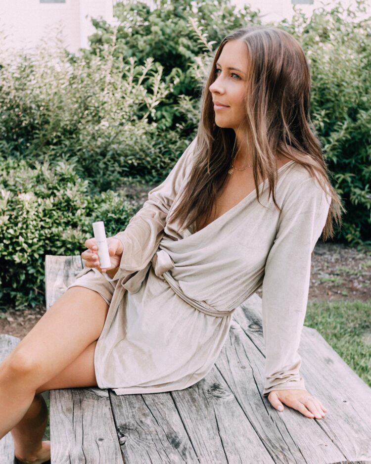 courtney lundquist feet scaled