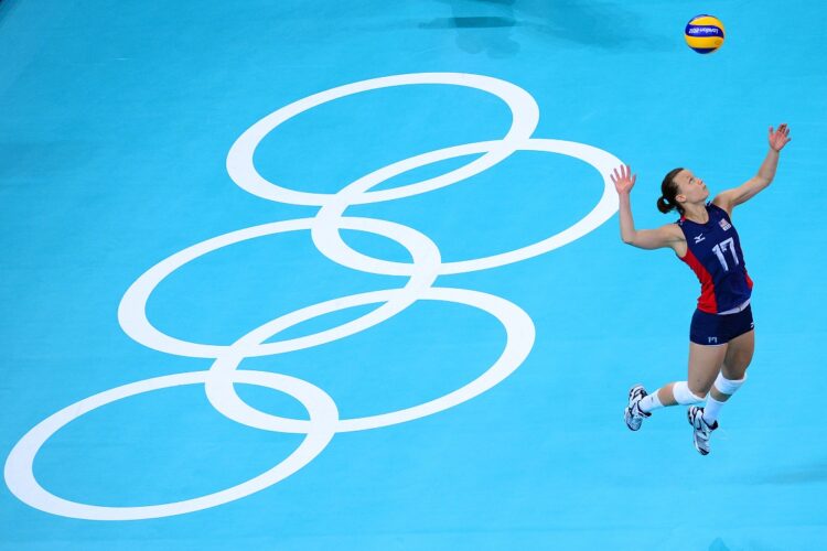 courtney thompson feet 6