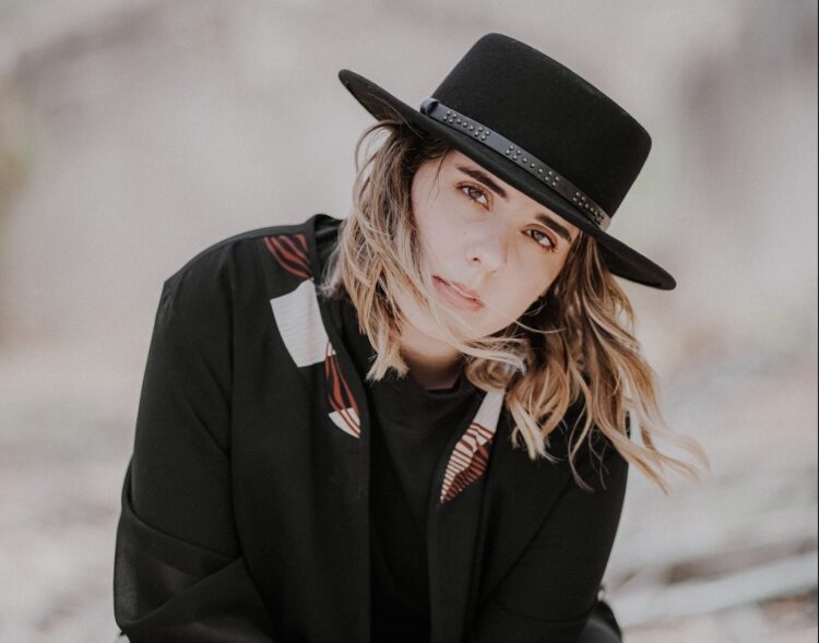 covi quintana feet 5