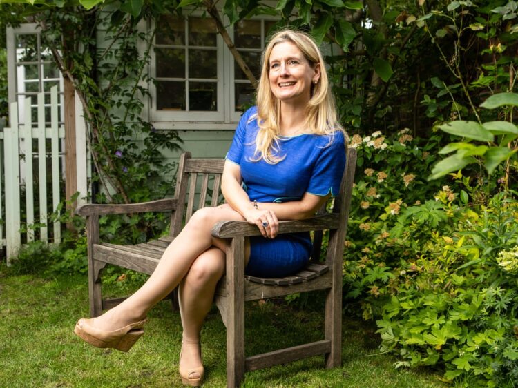 cressida cowell feet 1