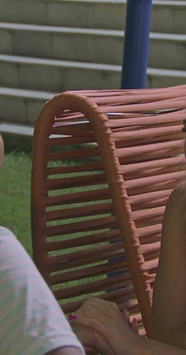 cristal felix feet 1