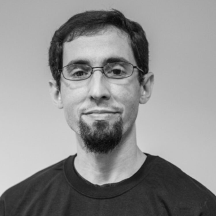 cristal lobaina feet 6