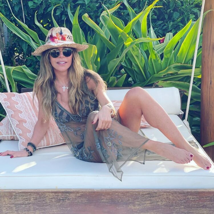 cristiana arcangeli feet