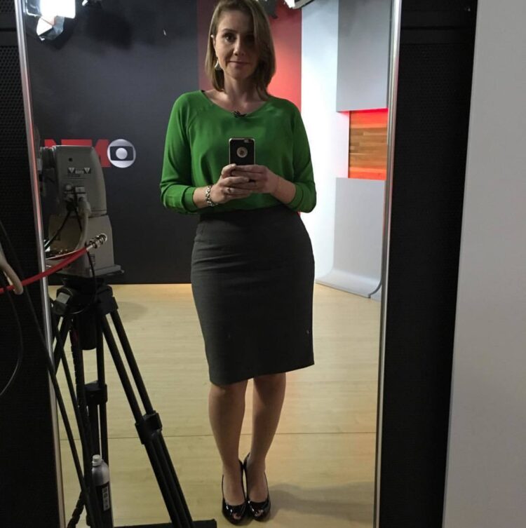 cristiana barbosa feet 4