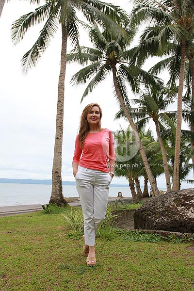 cristina gonzalez romualdez feet 4