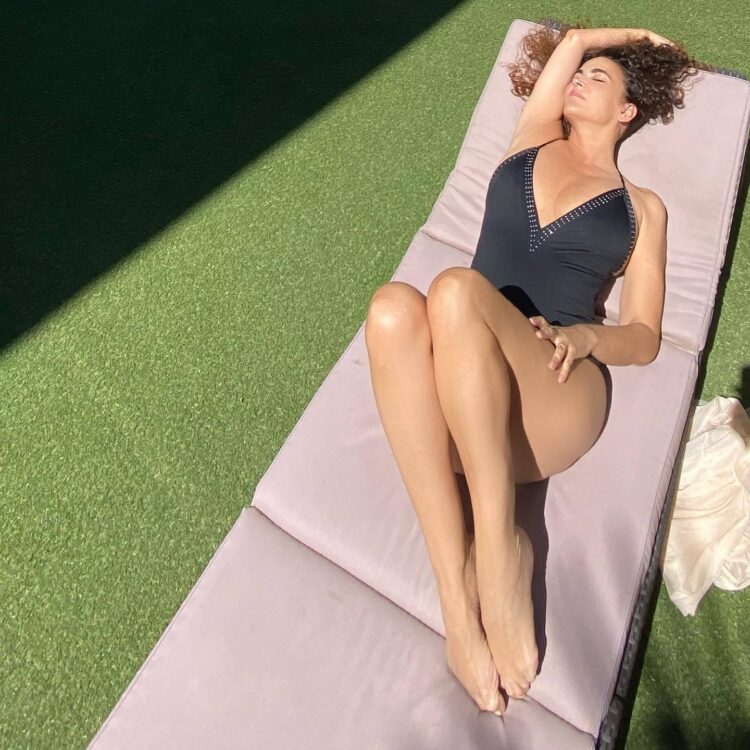 cristina rodriguez feet