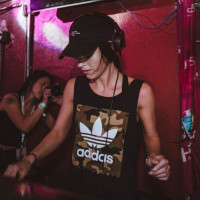 cristy lawrence feet 4