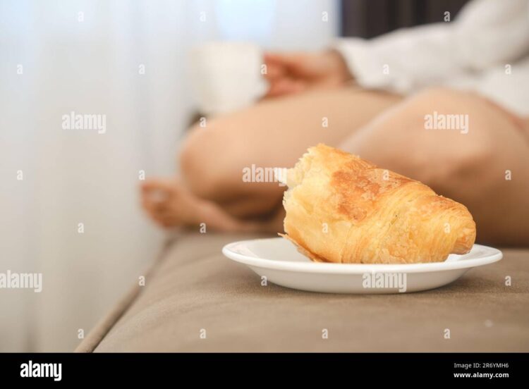 croissant woman feet