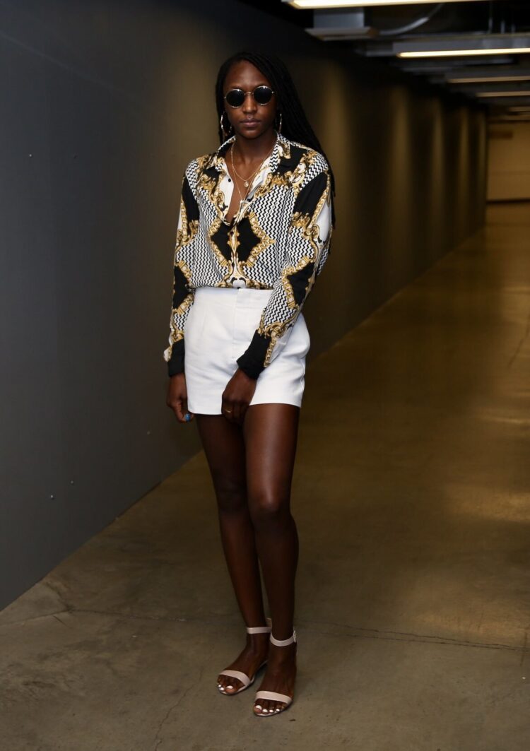 crystal langhorne feet 4