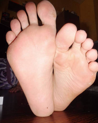 crystal ma feet 2