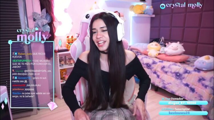 crystal molly feet 4