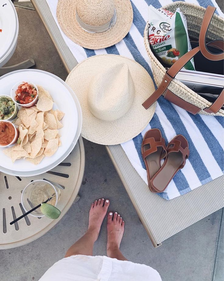 crystalin da silva feet 3