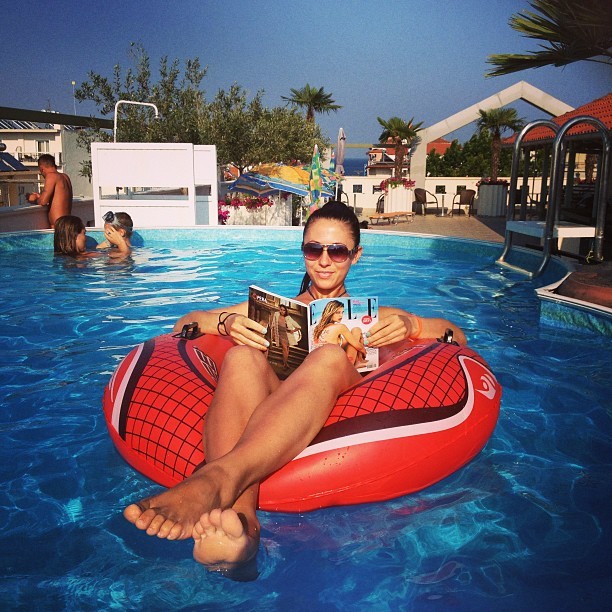 csilla megyeri feet 3