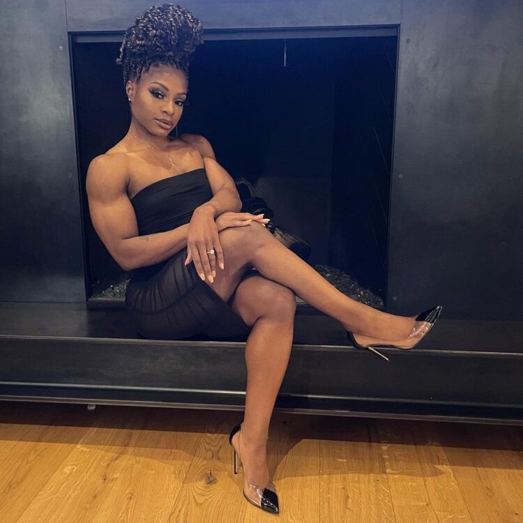 cydney gillon feet 3