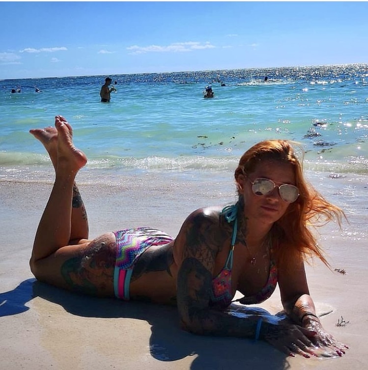 cynthia lamontagne feet 2