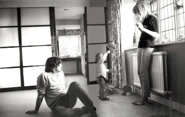 cynthia lennon feet 3