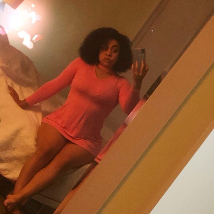 cynthia luciette feet