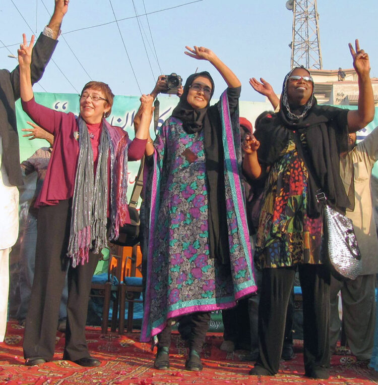 cynthia mckinney feet 5