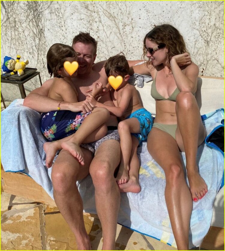 cynthia nabozny feet 1