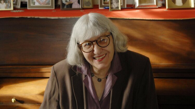 cynthia ozick feet 3