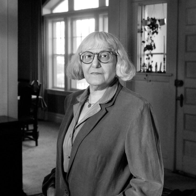 cynthia ozick feet 5