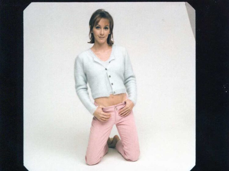 cynthia stevenson feet 3