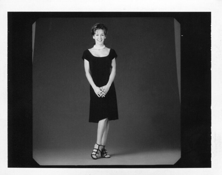 cynthia stevenson feet 4