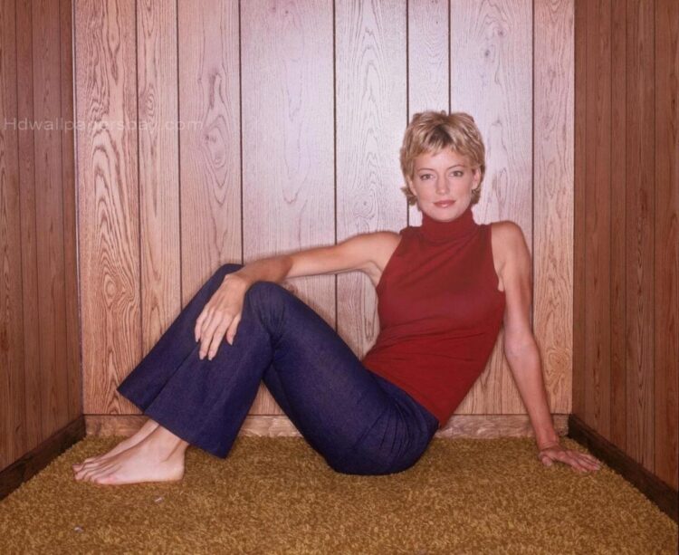 cynthia watros feet 2