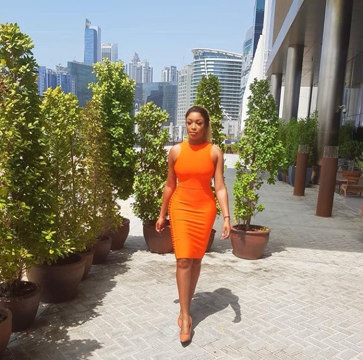 dabota lawson feet 5