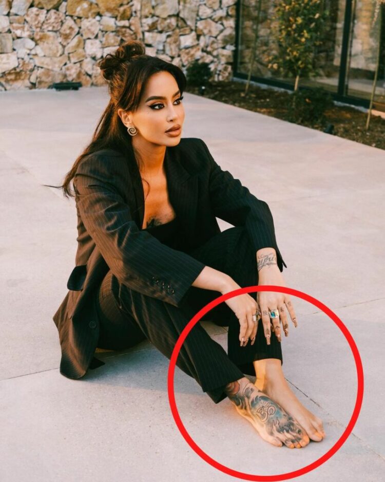 dafina zeqiri feet 6