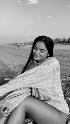 dafne vicente feet 3