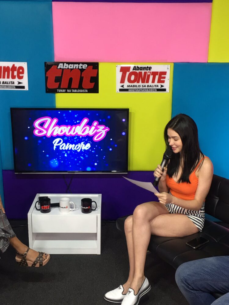 daiana menezes feet 3