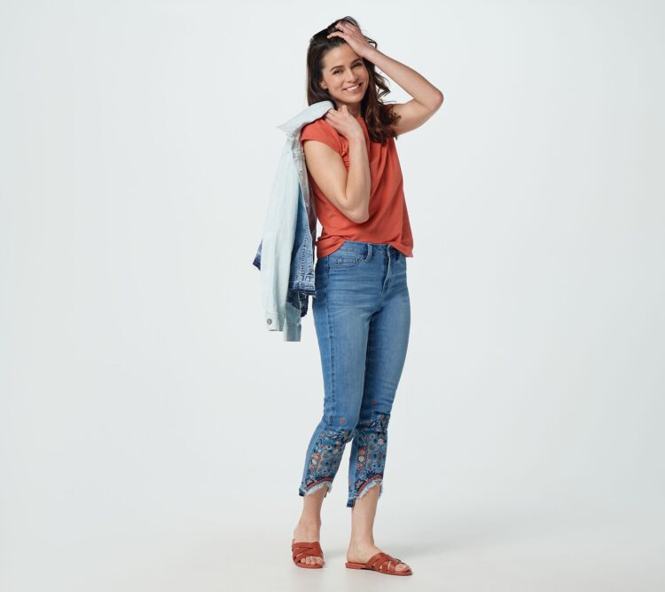 daisy mancini feet 5