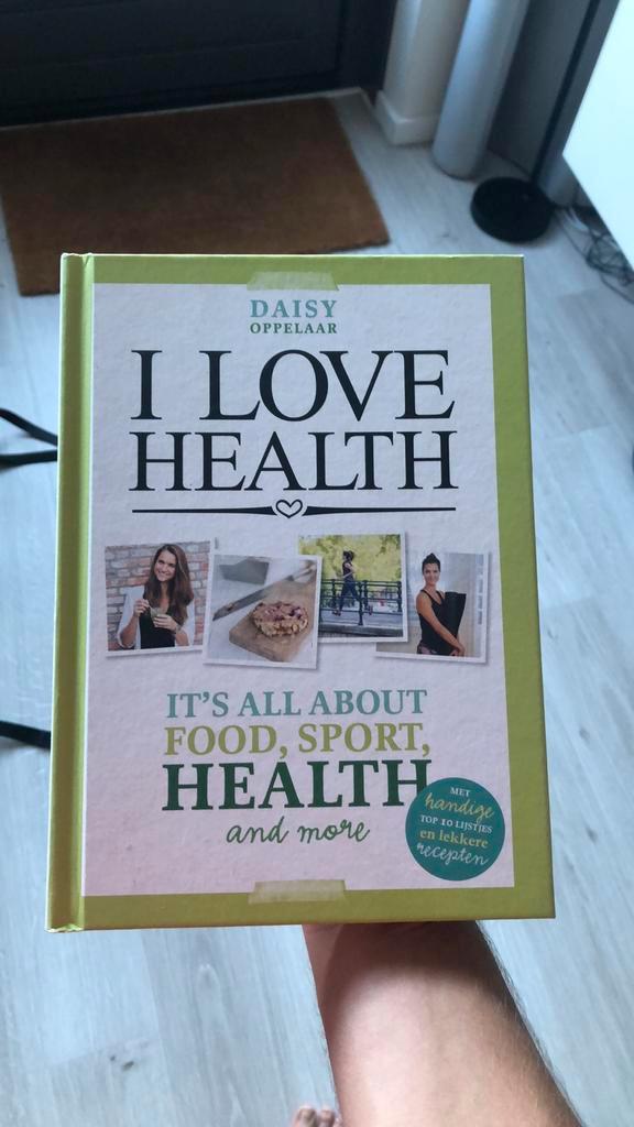 daisy oppelaar feet 5