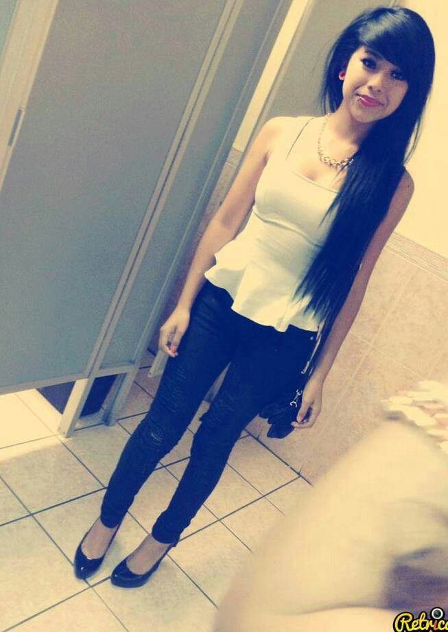 daisy trinidad feet 1