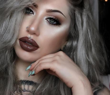 dakota alexandra feet 6