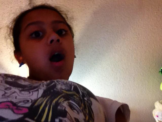 dalaija monet feet 4