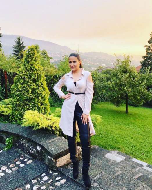 dalal midhat talakic feet 1