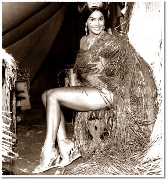 dalal midhat talakic feet 4