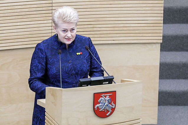 dalia grybauskaite feet 2