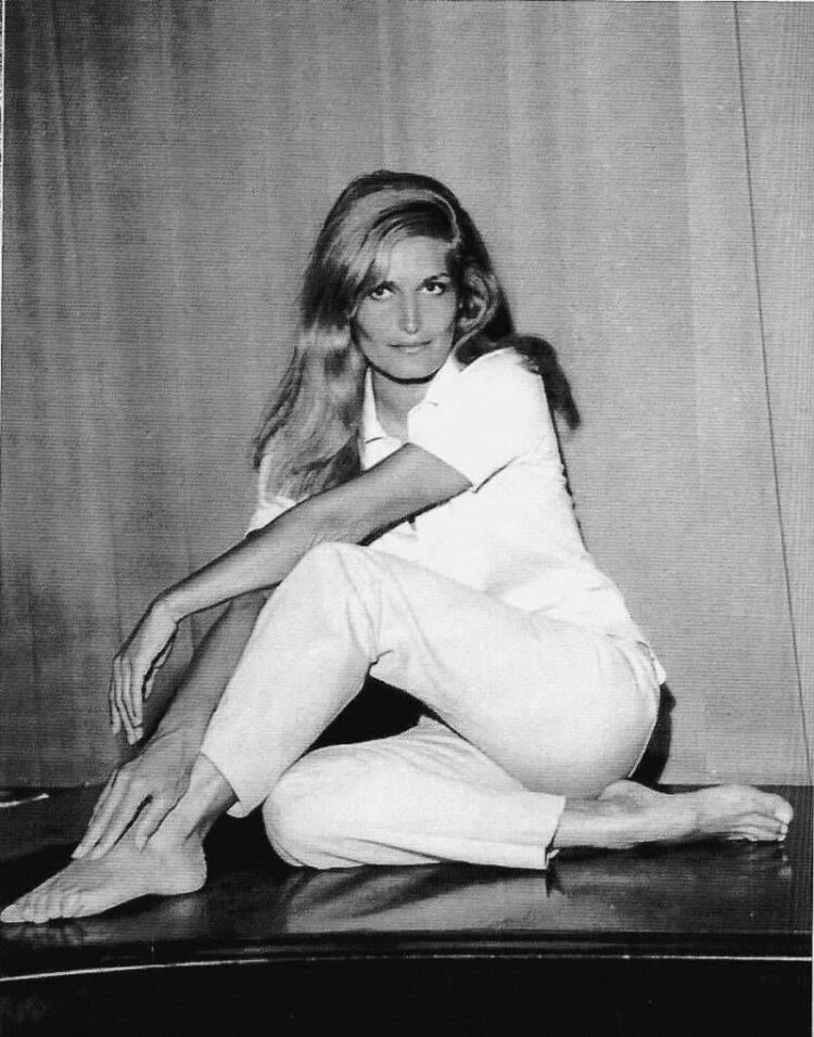 dalida feet 5