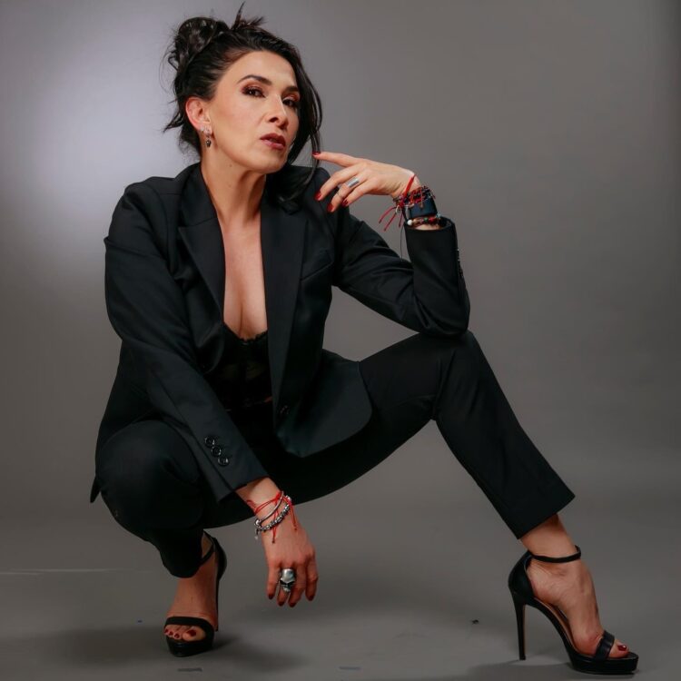 dalilah polcano feet 3