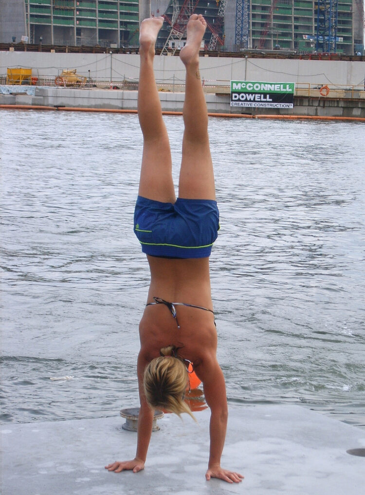 dallas friday feet 2