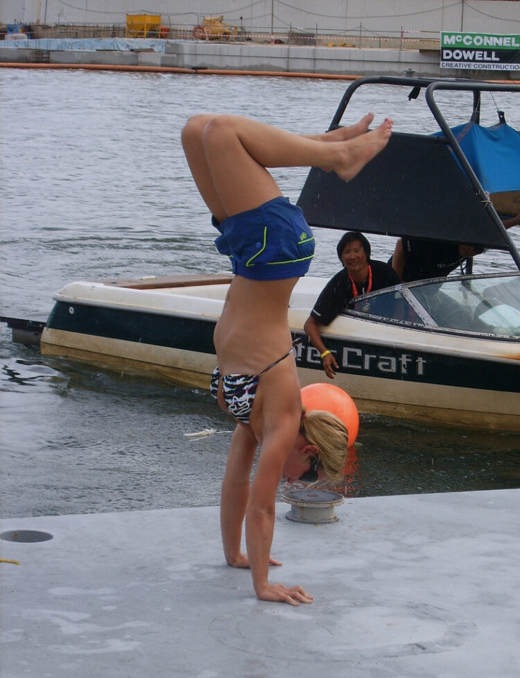 dallas friday feet 5