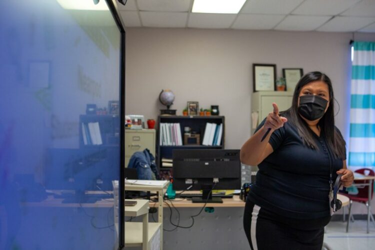 damaris duran feet 1