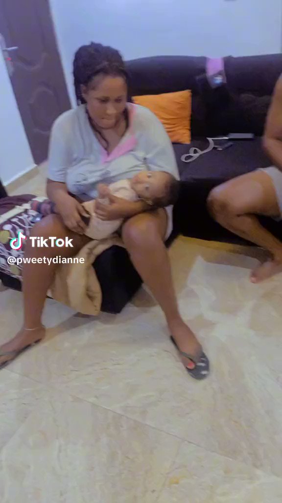 dami olonisakin feet 4