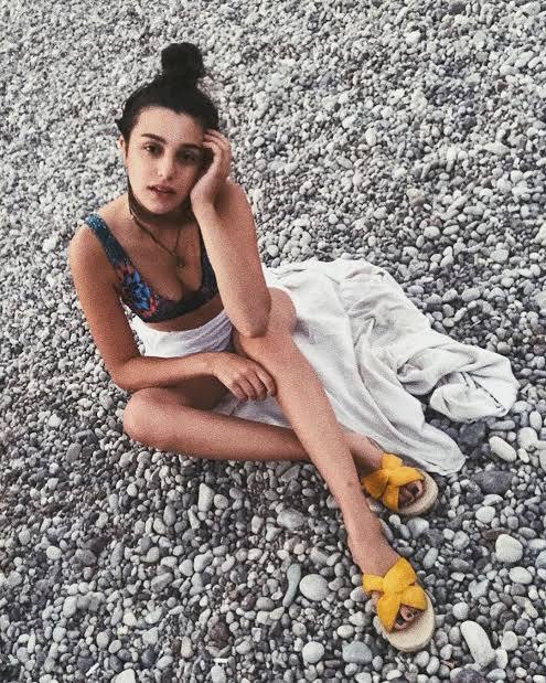 damla su ikizoglu feet 2