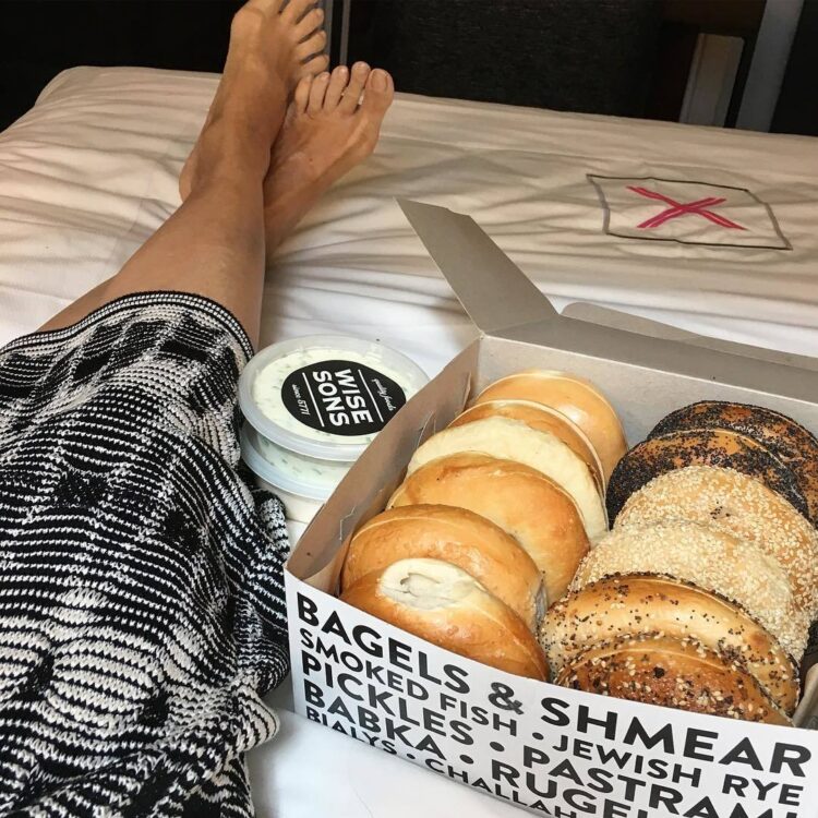 dana cowin feet 4