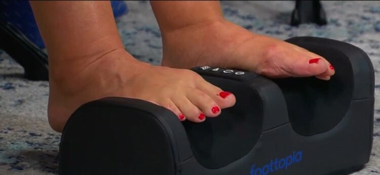 dana jacobson feet 1