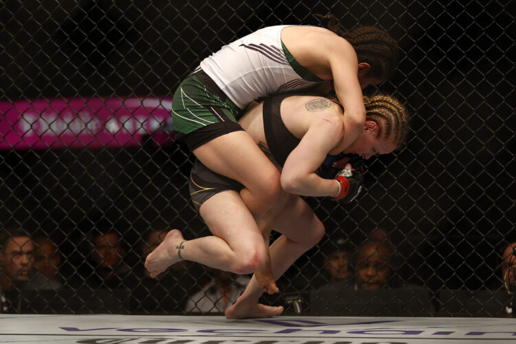 dana valentina feet scaled